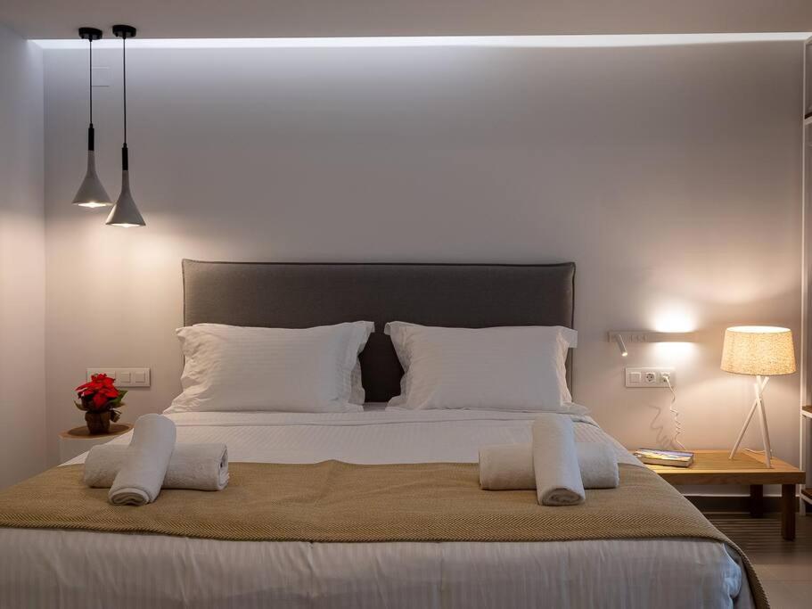 Iris Luxury Apartment At The Heraklion Center Екстериор снимка